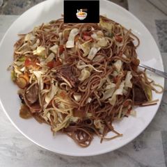 A picture of Brown pasta🍜.