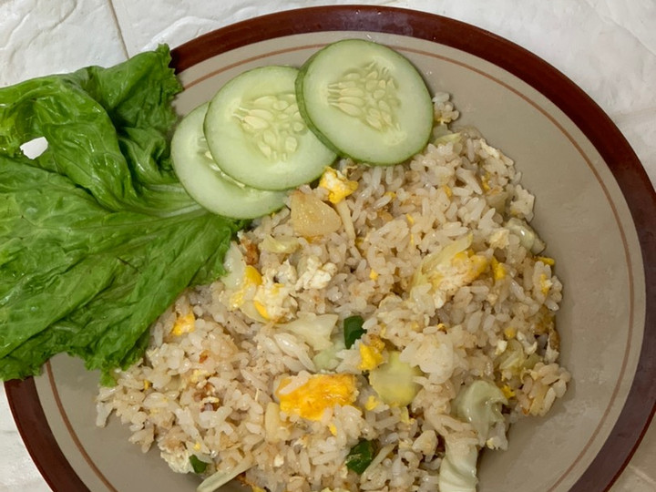 Bagaimana Menyiapkan Nasi goreng sederhana Anti Gagal