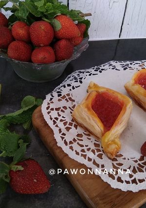 Foto resep Puff pastry strawberryjam
