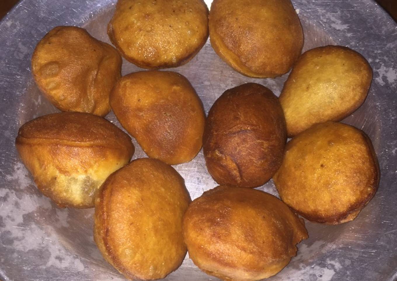 Cinnamon mandazi