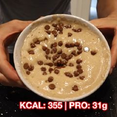 A picture of Microwave Banana Cake.