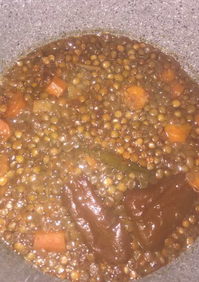 Una foto de Lentejas olla gm