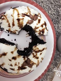صورة لوصفة كيكة الكاكاو بكريمة الدريم ويب