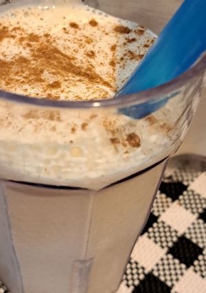 A picture of Cinnamon Peach Smoothie.