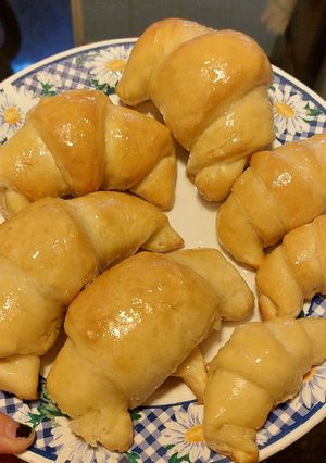 Una foto de Medialunas dulces 🥐