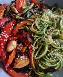 Chicken and red pepper stir fry with courgetti noodles