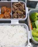 Ức vịt xào sả ớt _ rau luộc chấm muối vừng _ cơm trưa vp