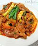 Vịt xào cay 오리불고기