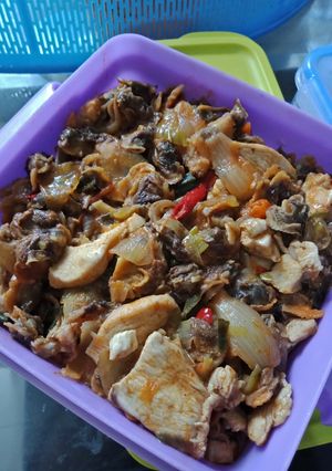 Foto resep Kerang Darah dan Ayam Fillet Saus Padang