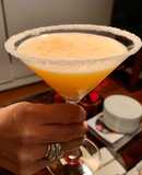 Margarita granizado con mandarina y physalis