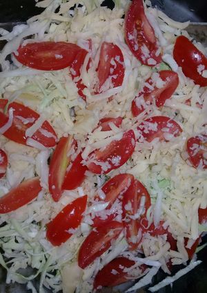 Una foto de Ensalada cherry🍅Queso🧀 y repollo
