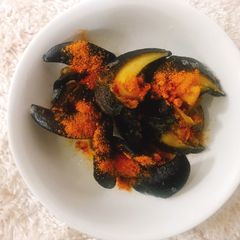 A picture of Fried snail & yaji.