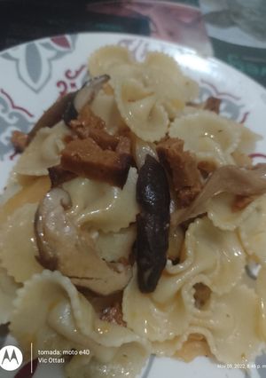 Una foto de Fideos veganos engripados 😆😔💚