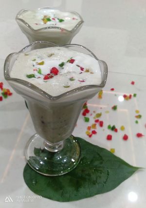 પાન ફ્લેવર થીક શેક (Paan Flavour Thick Shake Recipe In Gujarati) રેસીપી મુખ્ય ફોટો