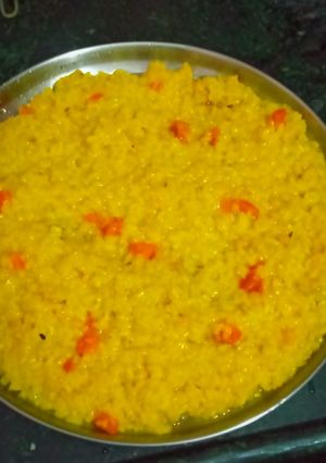 खिचड़ी (Khichdi recipe in Hindi) रेसिपी मुख्य फोटो