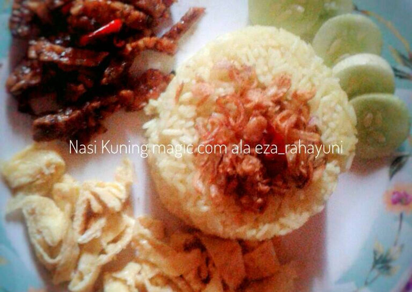 Nasi kuning/nasi uduk kuning