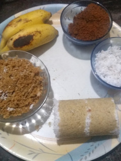 தினை புட்டு (Thinai puttu recipe in tamil) செய்முறை முக்கிய புகைப்படம்