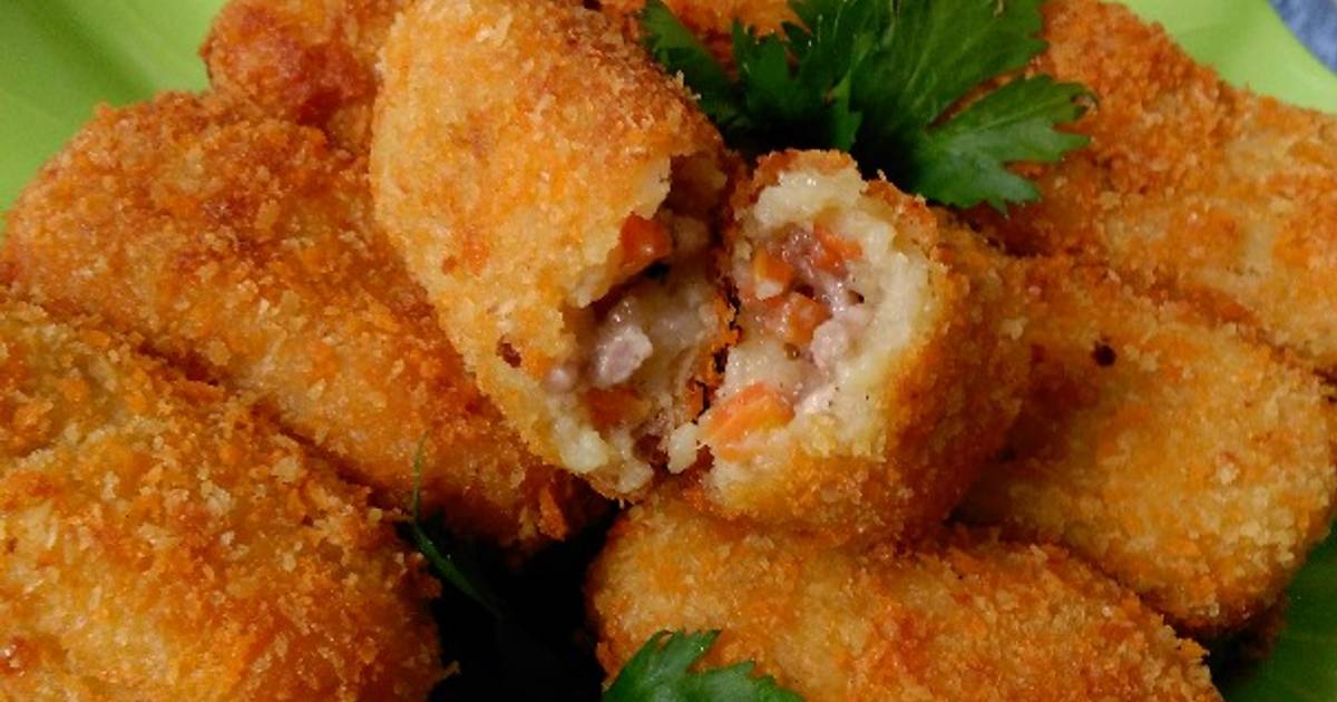 Resep Masakan Kentang Dan Wortel Resep Kroket kentang isi ayam gampang dan enak oleh Devy Synthia - Cookpad