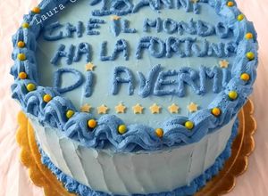 Foto di Ugly cake con base chiffon cake