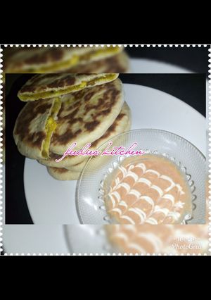 A picture of Stuffed pita bread.