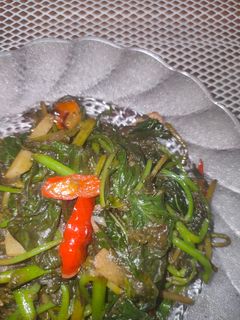 Foto resep 97. DAUN UBI JALAR TUMIS PETIS