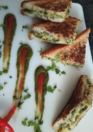 A picture of Cheesy Spinach Sabzi Tava Sandwiches.
