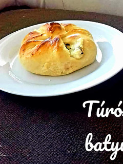 Túrós batyu - teljes kiőrlésű, cukormentes recept fotója