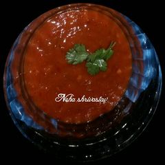 A picture of Red chilli and tomato teekhi chutney.