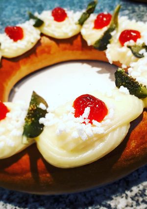 Una foto de Rosca de Pascuas (+ receta de pastelera) 🐰