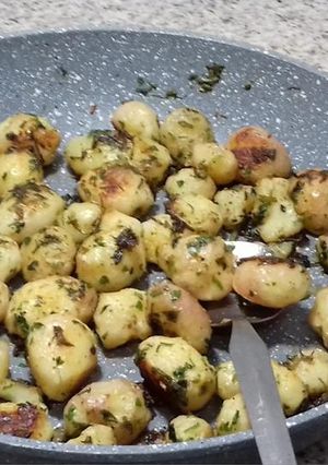 A picture of Easy Baby Potatoes Recipe.