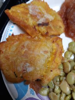 A picture of Fried Salted Green Plantains.