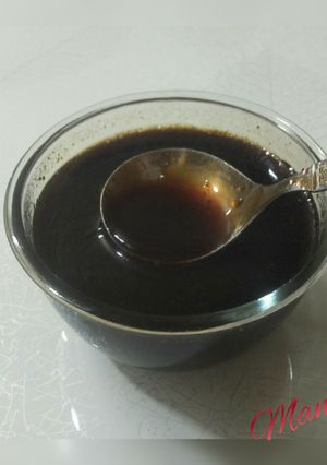 A picture of Saunth or imli chutney(from leftover gulab jamun syrup).