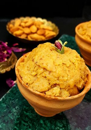 A picture of Thirattipal or Jaggery Palkova.