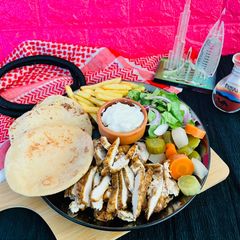 A picture of Chicken Shawarma Platter.