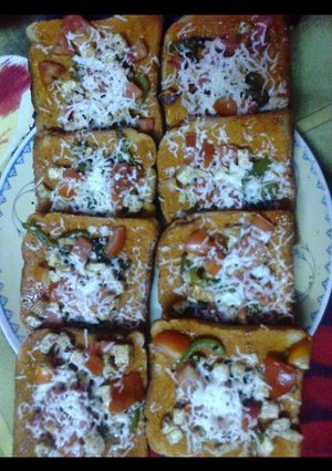 পনির ভেজ ব্রেড পিৎজা রেসিপির প্রধান ছবি