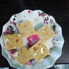 A picture of Besan ki Burfi.