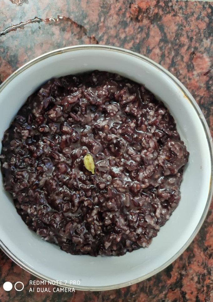 செட்டிநாடு ஸ்பெஷல் கவுனி அரிசி (Chettinadu special kavuni arisi Recipe in Tamil) செய்முறை முக்கிய புகைப்படம்