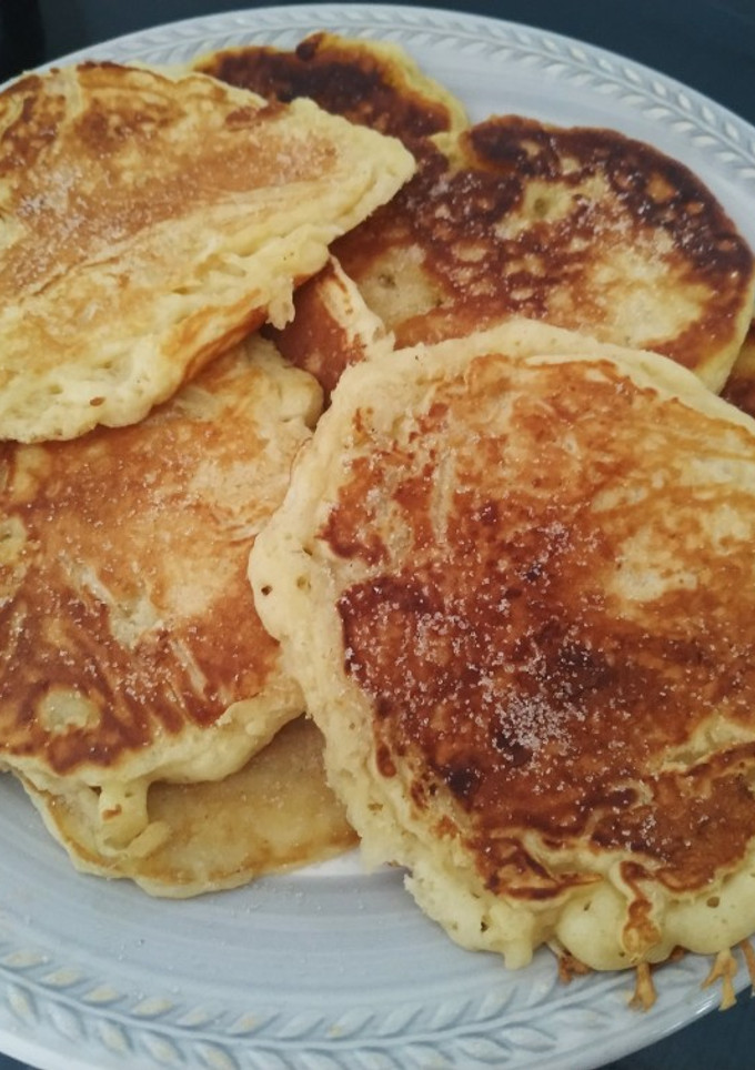 Una foto de Tortitas de manzana y yogurt