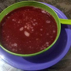 A picture of Chukadar aur gajar ka soup.