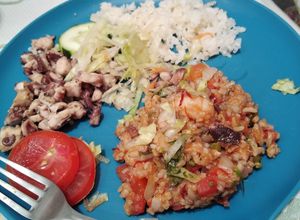 Una foto de Arroz con Camarones