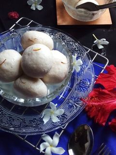 রসগোল্লা (Rosogolla recipe in bengali) রেসিপির প্রধান ছবি