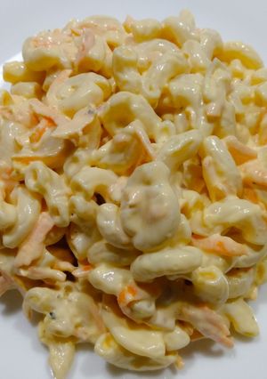A picture of Hawaiian mac salad.