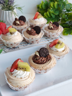 Foto resep Mini Pavlova Chocovanila Cream