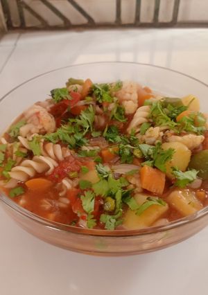 વેજ પાસ્તા (Veg. Pasta Recipe In Gujarati) રેસીપી મુખ્ય ફોટો