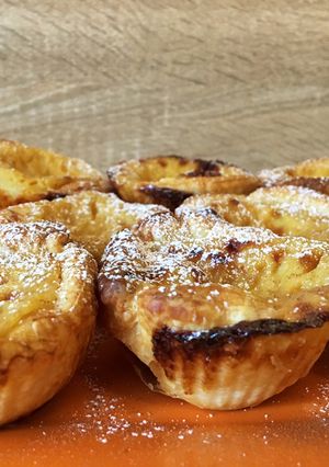 Une photo de Pasteís de nata
