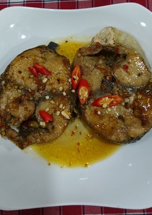Hình của món Cá ngừ kho nước dừa.