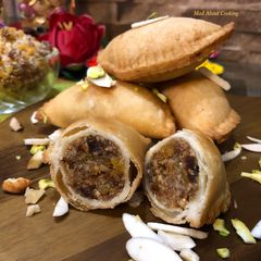 A picture of Gujiya – Holi Special Sweet.