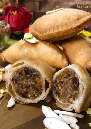 A picture of Gujiya – Holi Special Sweet.