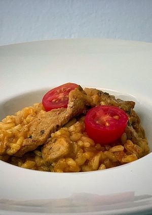 Una foto de Risotto de sobrasada, nueces y carne en adobo