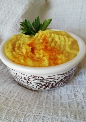 Foto di Hummus di ceci e carote speziato